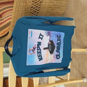 Keeping it classic blue  green long sleeve Xl